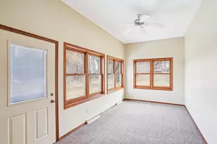 3766 Sunny Wood Dr, DeForest, WI 53532 - Photo 9