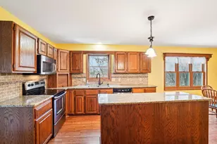 3766 Sunny Wood Dr, DeForest, WI 53532 - Photo 19