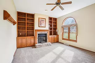 3766 Sunny Wood Dr, DeForest, WI 53532 - Photo 7