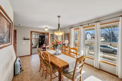 2638 Sweet Sparrow Place, Sun Prairie, WI 53590 - Photo 5