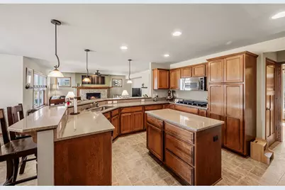 2638 Sweet Sparrow Place, Sun Prairie, WI 53590 - Photo 7