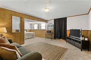 3334 Swinburne Dr, Mcfarland, WI 53558 - Photo 29