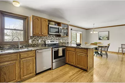 3334 Swinburne Drive, Mcfarland, WI 53558 - Photo 11