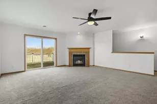 190 Valley Dr, Lodi, WI 53555 - Photo 3