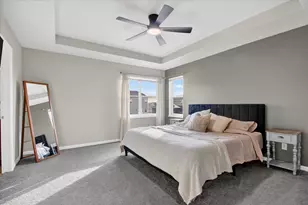 819 Tamarack Ln, Sun Prairie, WI 53590 - Photo 11