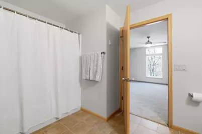 8206 Starr Grass Drive #204, Madison, WI 53719 - Photo 17