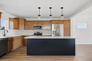 9113 Rustic Pine Rd, Verona, WI 53593 - Photo 5