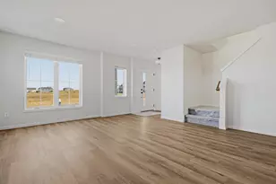 9113 Rustic Pine Rd, Verona, WI 53593 - Photo 3