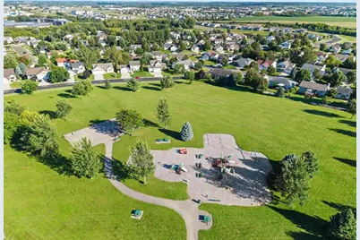 6043 Hagen Hill Circle, Madison, WI 53718 - Photo 53