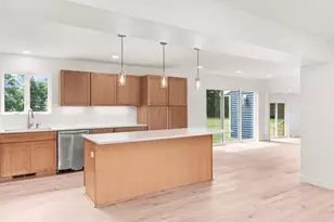 6043 Hagen Hill Cir, Madison, WI 53718 - Photo 15