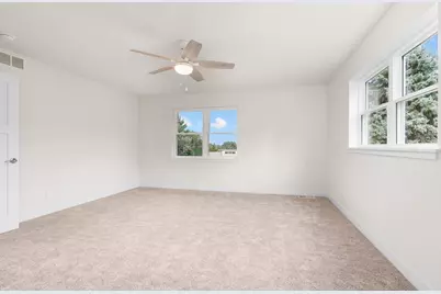 6043 Hagen Hill Circle, Madison, WI 53718 - Photo 33