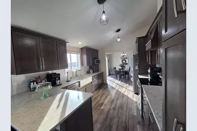 W12811 Kassner Road, Wisconsin Dells, WI 53965 - Photo 9