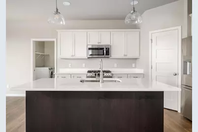 2019 Leopold Way, Sun Prairie, WI 53590 - Photo 5