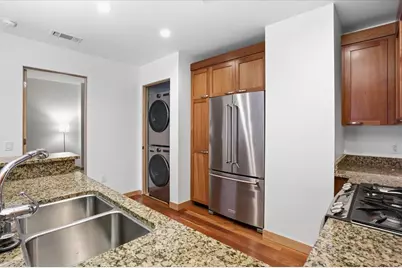 309 W Washington Avenue #310, Madison, WI 53703 - Photo 11