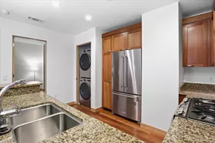 309 W Washington Ave, Madison, WI 53703 - Photo 13