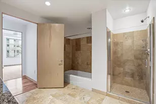 309 W Washington Ave, Madison, WI 53703 - Photo 17