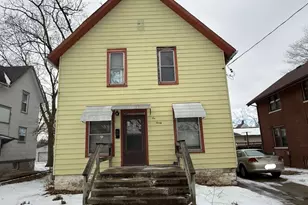 1052 8th St, Beloit, WI 53511 - Photo 7