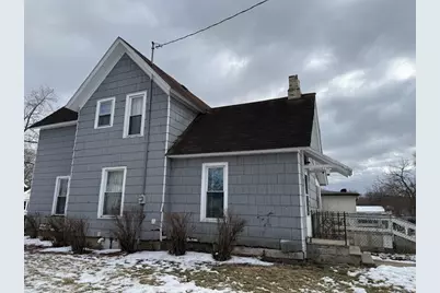 1052 8th Street, Beloit, WI 53511 - Photo 3