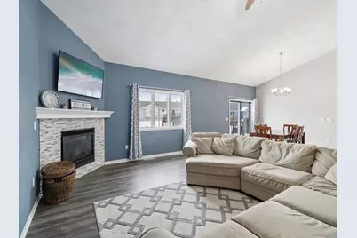 6 N Windmill Ridge Road, Janesville, WI 53536 - Photo 11