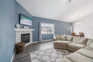 6 N Windmill Ridge Rd, Janesville, WI 53536 - Photo 11