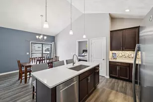 6 N Windmill Ridge Rd, Janesville, WI 53536 - Photo 15