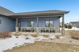 6 N Windmill Ridge Rd, Janesville, WI 53536 - Photo 7