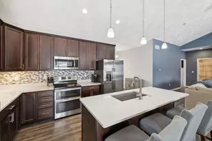 6 N Windmill Ridge Rd, Janesville, WI 53536 - Photo 17