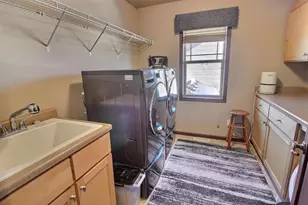 9014 Pine Hollow Pl, Madison, WI 53593 - Photo 27