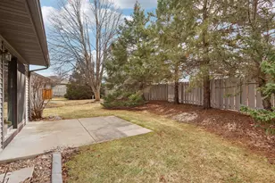 14 Village Homes Dr, Waunakee, WI 53597 - Photo 41