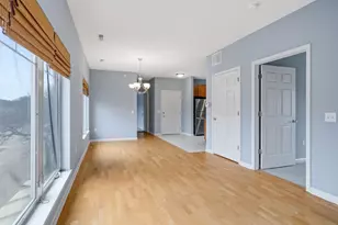 608 N Midvale Blvd, Madison, WI 53705 - Photo 7