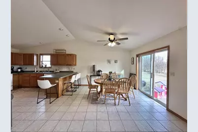 109 Jennifer Lane, Fall River, WI 53932 - Photo 17