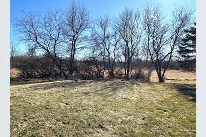 109 Jennifer Lane, Fall River, WI 53932 - Photo 3