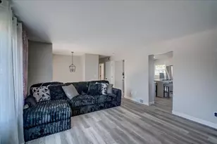 1926 Wyoming Ave, Sun Prairie, WI 53590 - Photo 39