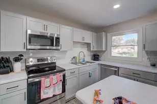 1926 Wyoming Ave, Sun Prairie, WI 53590 - Photo 45