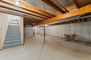 1735 Crawford St, Baraboo, WI 53913 - Photo 23