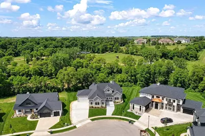1468 Serenity Court, Sun Prairie, WI 53590 - Photo 3