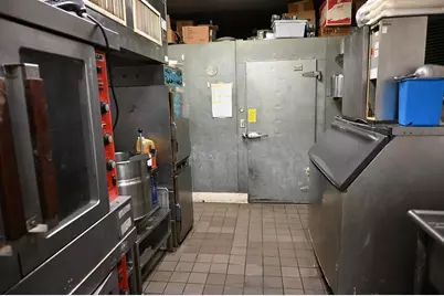 1630 E 16th Ext Street, Dubuque, IA 52001 - Photo 29