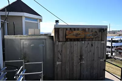 1630 E 16th Ext Street, Dubuque, IA 52001 - Photo 33