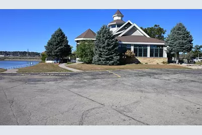 1630 E 16th Ext Street, Dubuque, IA 52001 - Photo 41