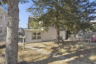 2205 Winnebago St, Madison, WI 53704 - Photo 41