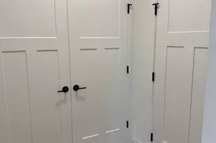 5617 Glorious Dr, Madison, WI 53718 - Photo 9