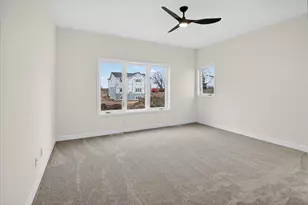 5617 Glorious Dr, Madison, WI 53718 - Photo 15