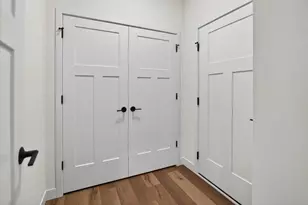 5617 Glorious Dr, Madison, WI 53718 - Photo 15