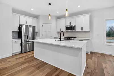 5617 Glorious Drive, Madison, WI 53718 - Photo 9