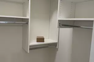 5617 Glorious Dr, Madison, WI 53718 - Photo 9