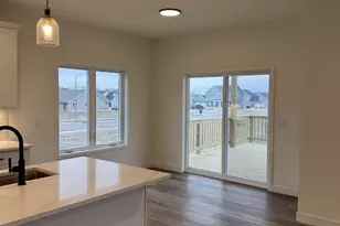 5617 Glorious Dr, Madison, WI 53718 - Photo 7