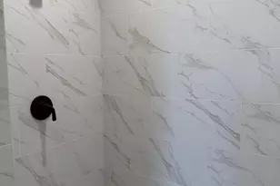 5617 Glorious Dr, Madison, WI 53718 - Photo 5