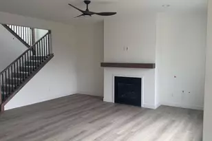 5613 Glorious Dr, Madison, WI 53718 - Photo 11