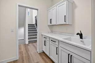 5613 Glorious Dr, Madison, WI 53718 - Photo 25