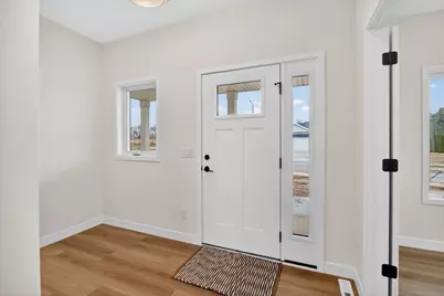 5613 Glorious Drive, Madison, WI 53718 - Photo 5